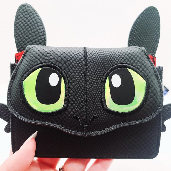 Hot Topic Handbags - How To Train Your Dragon Toothless NightFury Face Clutch Wallet NEW
